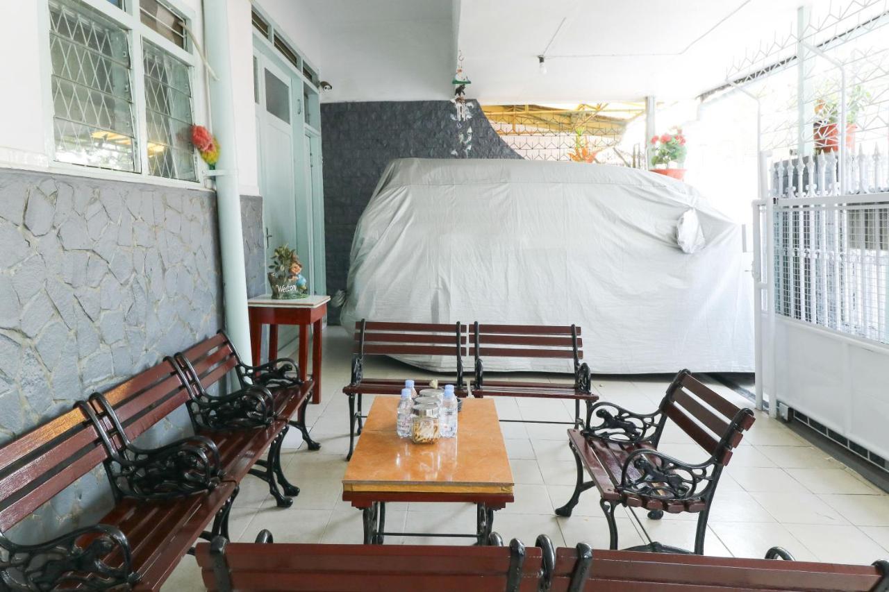 Emy'S Guesthouse Jenggrik Exterior foto